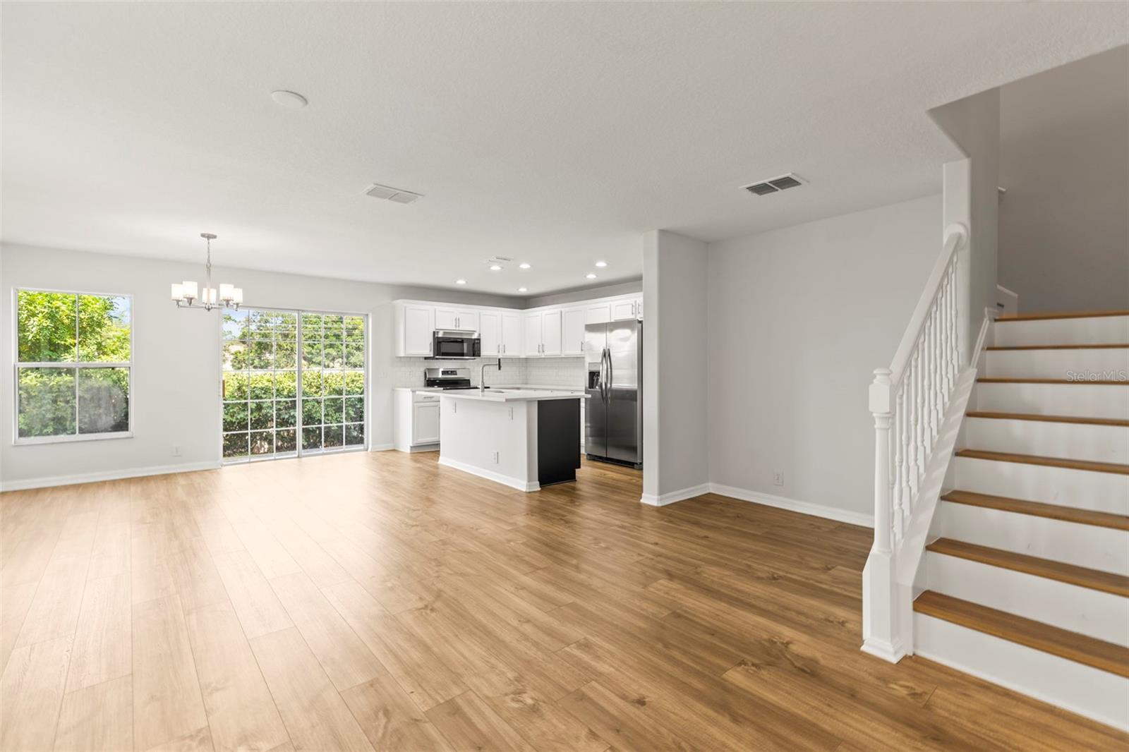 2032 SUNSET MEADOW DRIVE