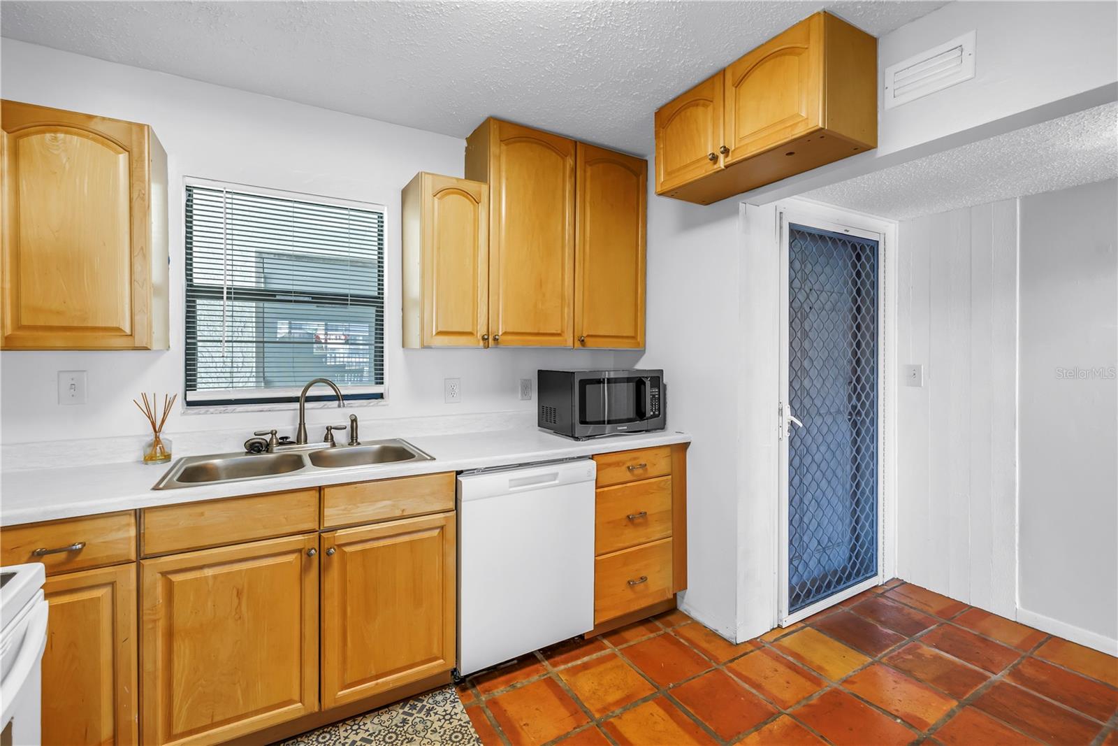YACHT HAVEN CONDO - Residential