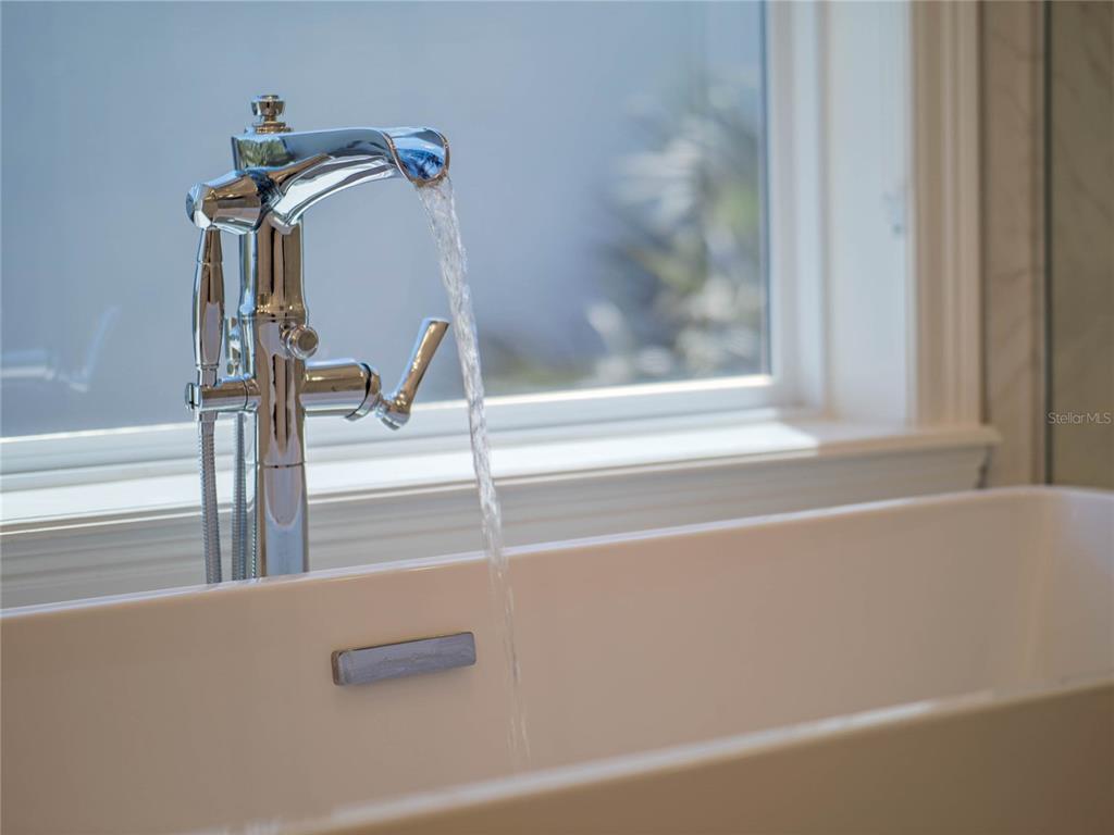 REUNION WEST FAIRWAYS 17 & 18 - Residential