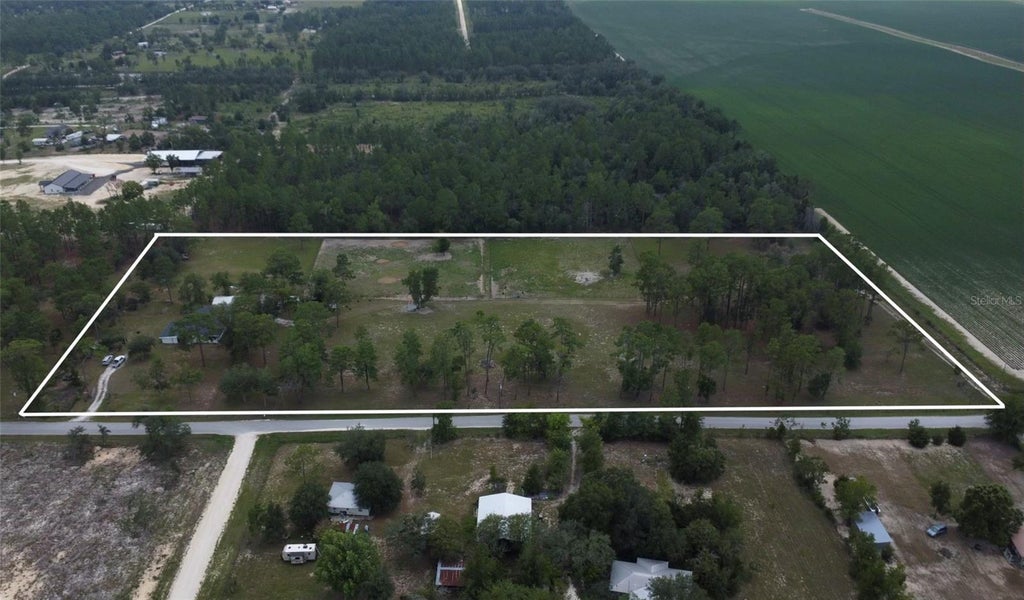 Photo of 14050 SE 10th Street, Williston, FL 32696 (MLS # OM729378)