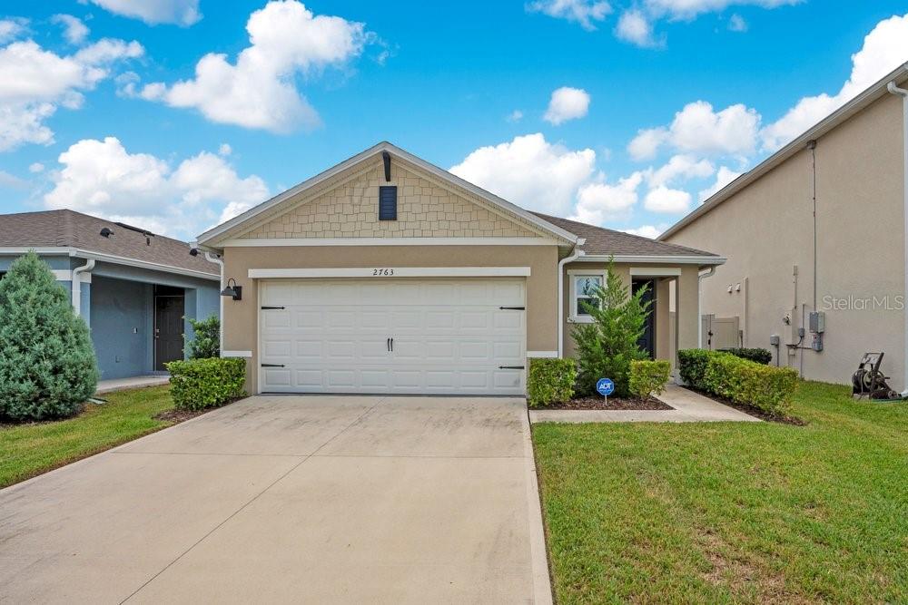 Photo of 2763 Swooping Sparrow Drive, Saint Cloud, FL 34773 (MLS # O6438818)