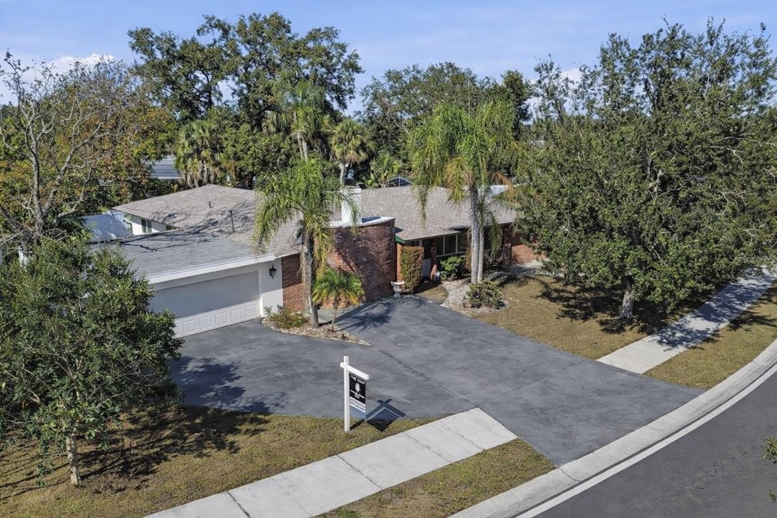 KENSINGTON PARK - Residential