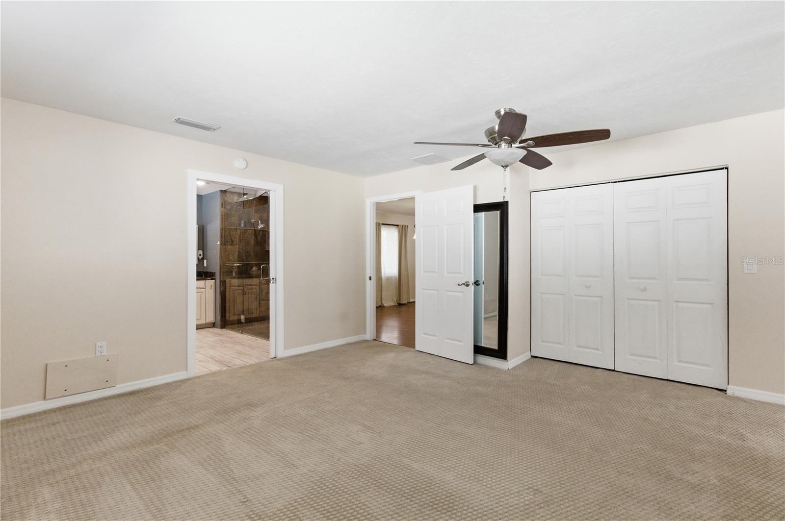 KENSINGTON PARK - Residential