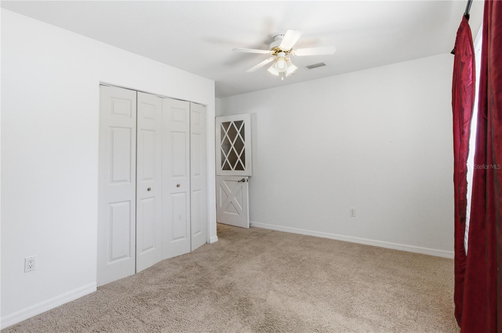 KENSINGTON PARK - Residential