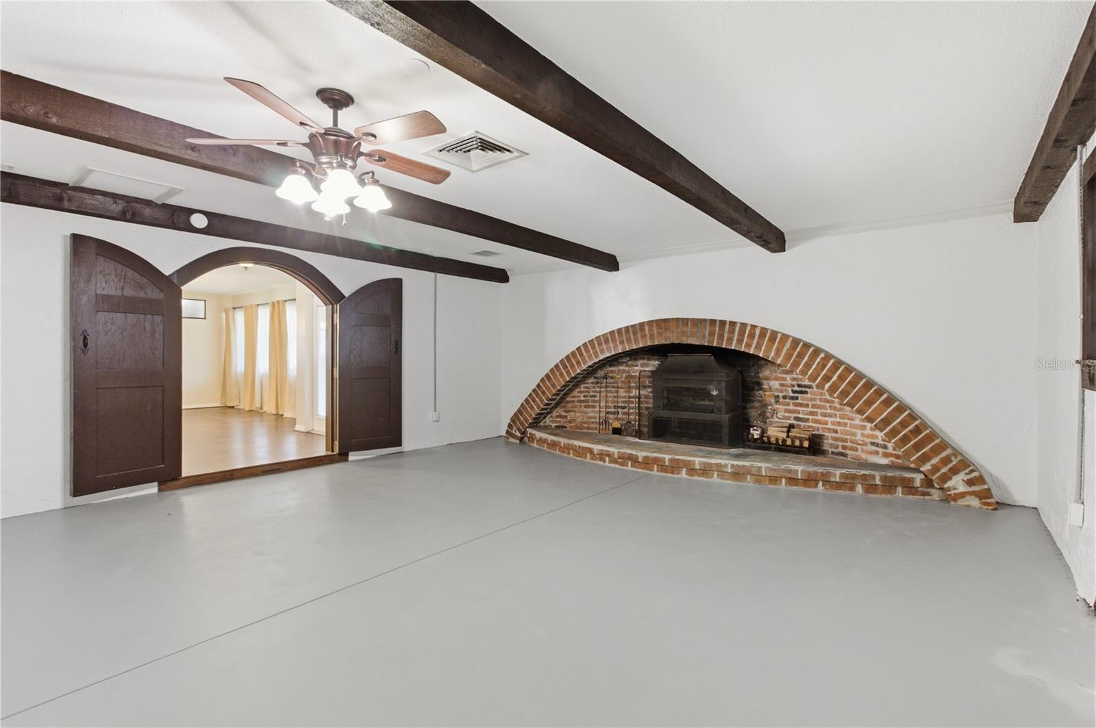 KENSINGTON PARK - Residential