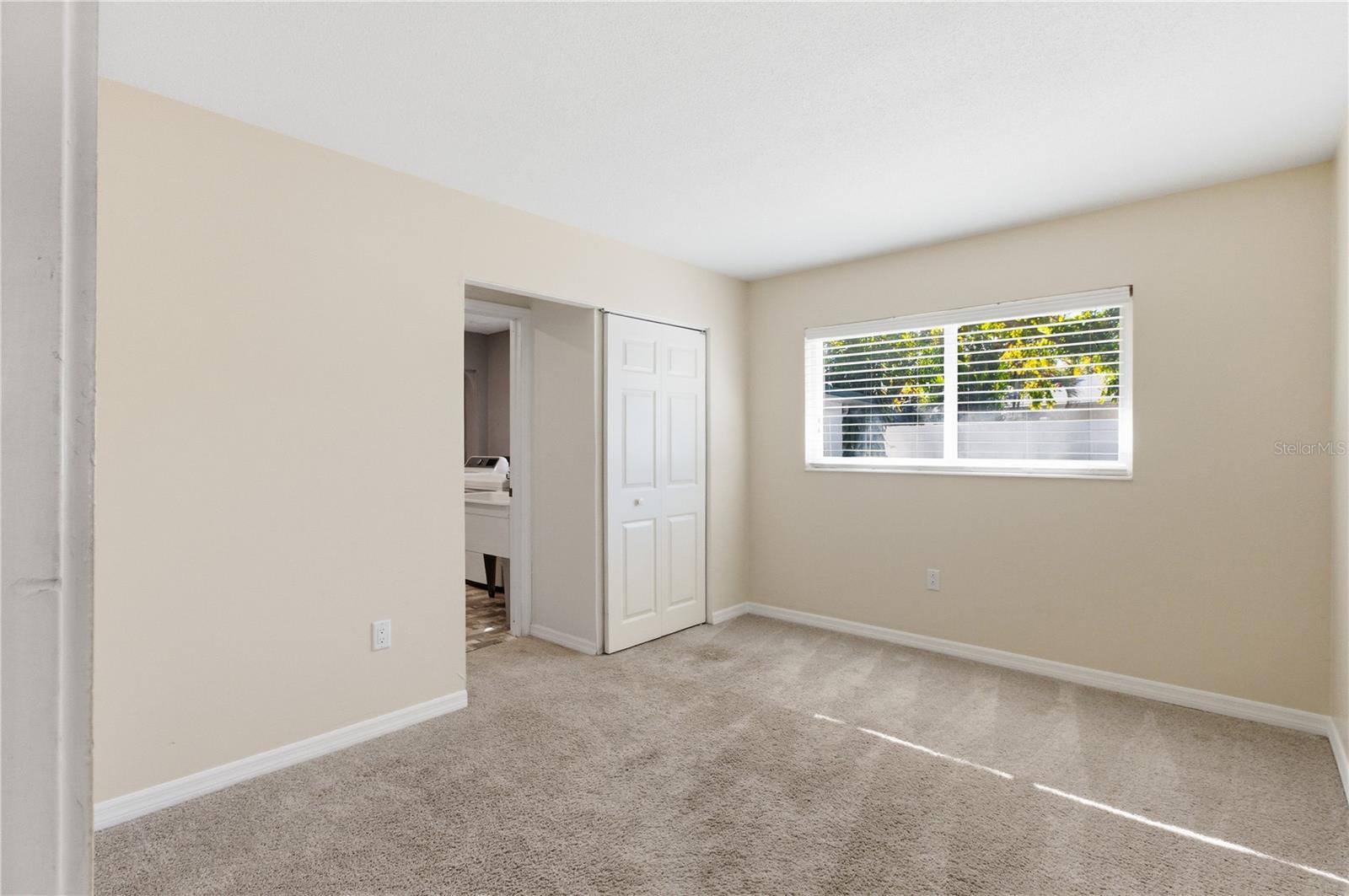 KENSINGTON PARK - Residential