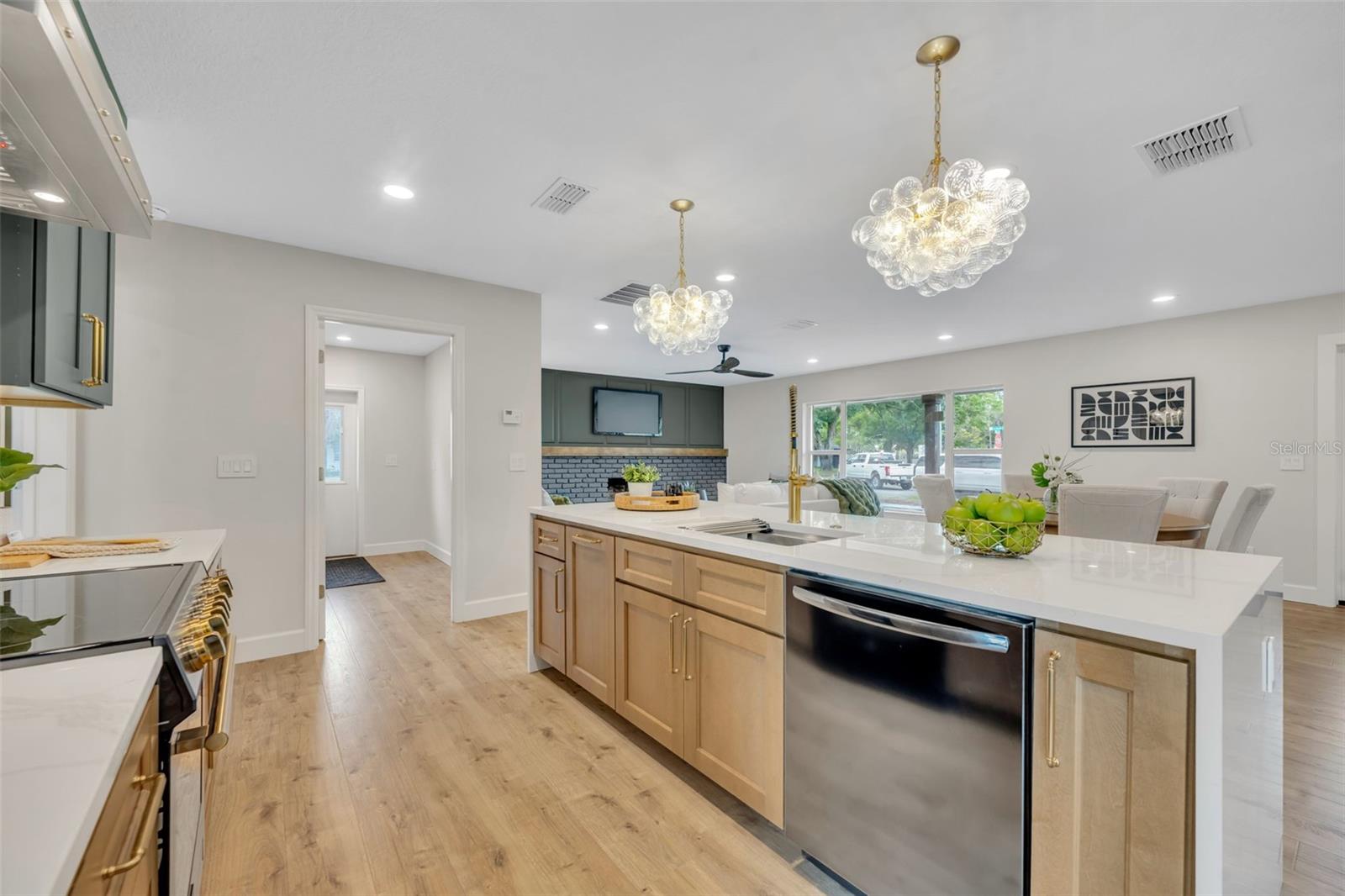 WINTER PARK PINES REP - Residential