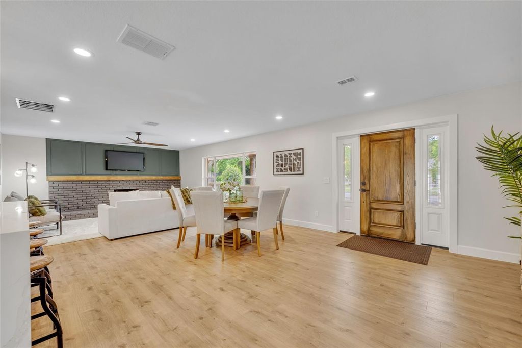 Photo of 350 Cornwall Rd, Winter Park, FL 32792 (MLS # O6394524)