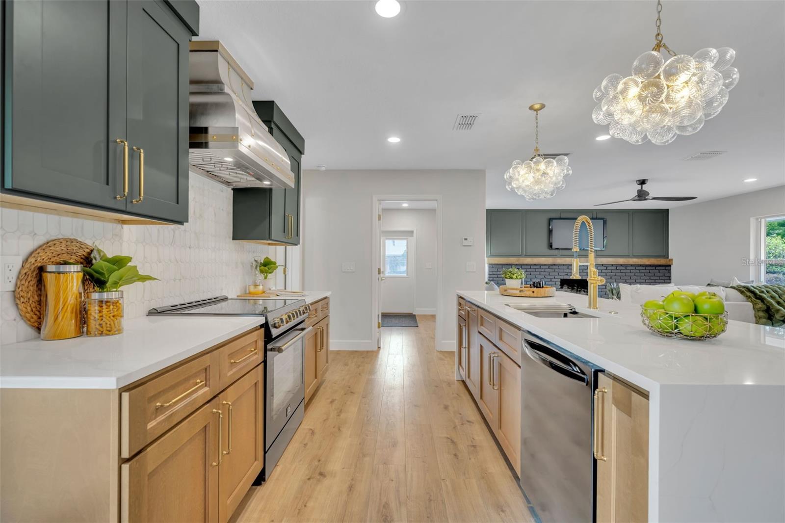 WINTER PARK PINES REP - Residential