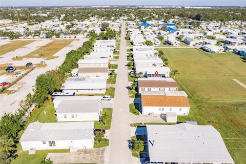 A home in PUNTA GORDA