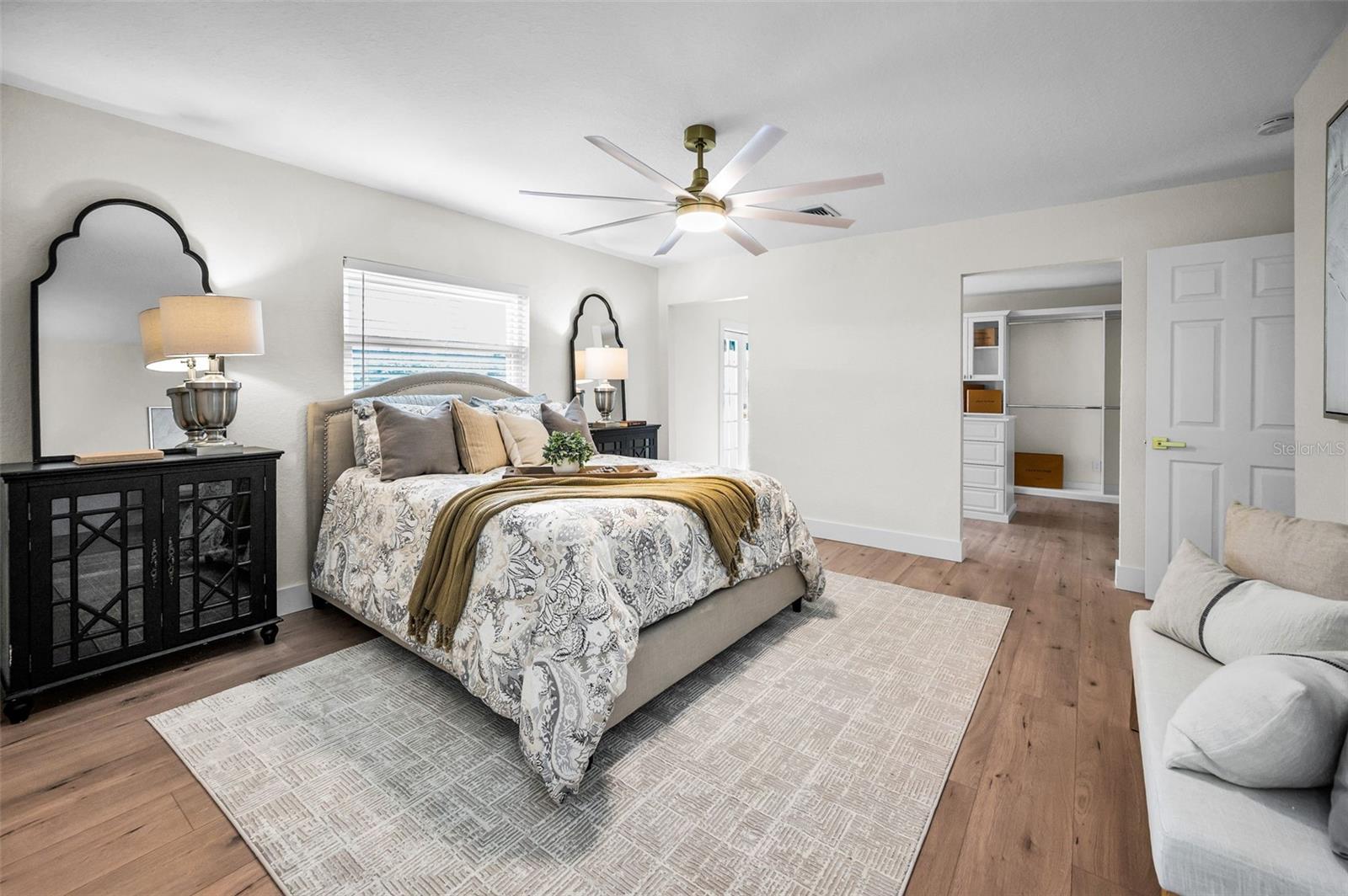 409 S BARBARA LANE