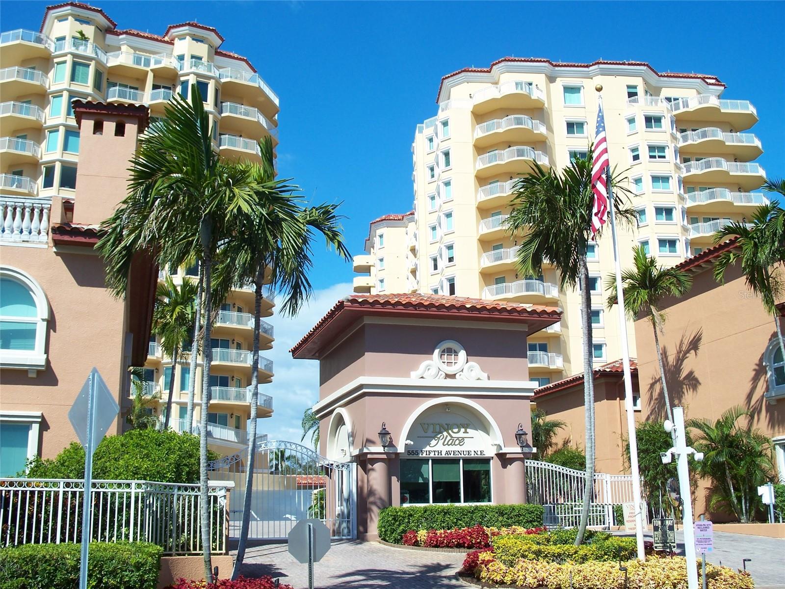 VINOY PLACE CONDO - Residential