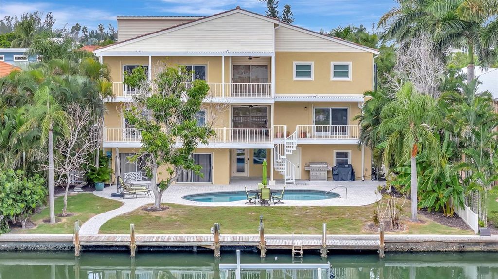 Photo of 614 Norton Street, Longboat Key, FL 34228 (MLS # A4669779)