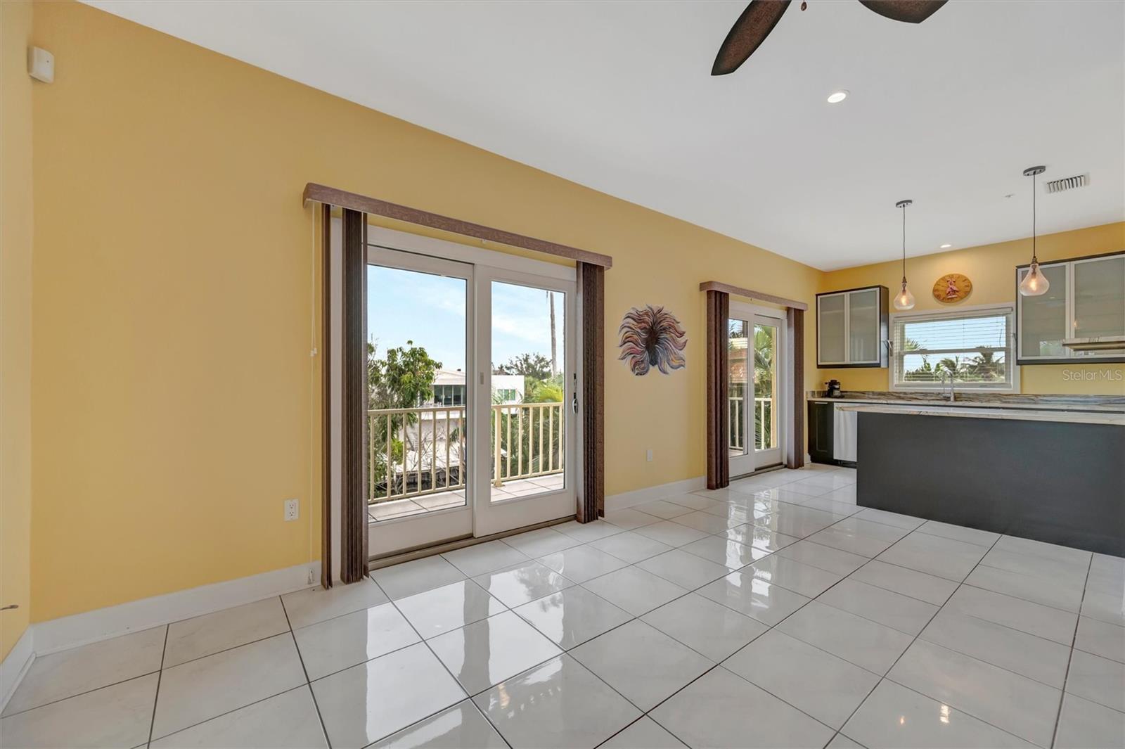 SLEEPY LAGOON PARK 2 - Residential Lease