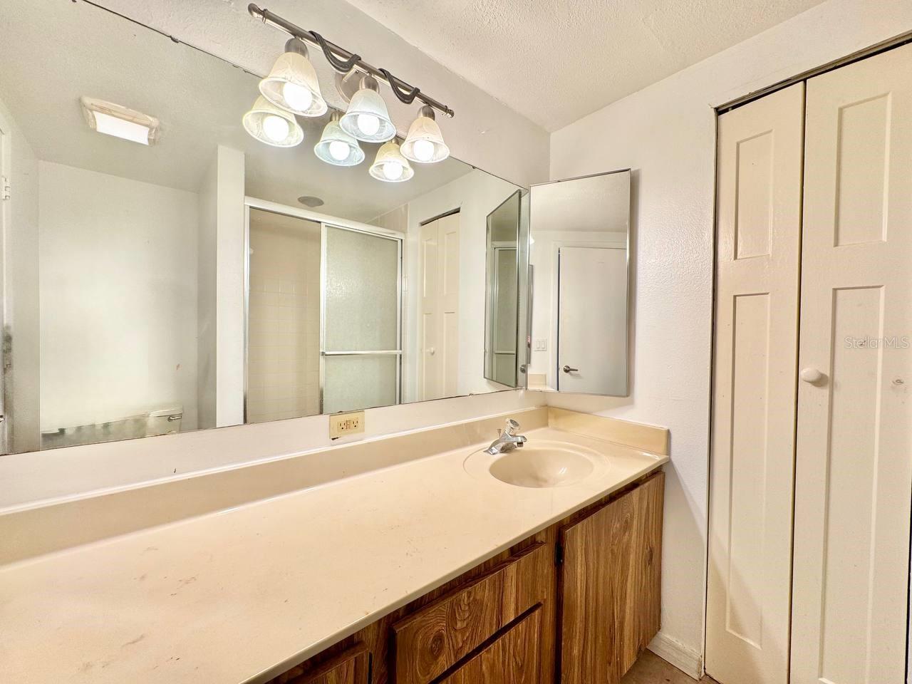 WEDGE WOOD OF PALM HARBOR - Residential Lease