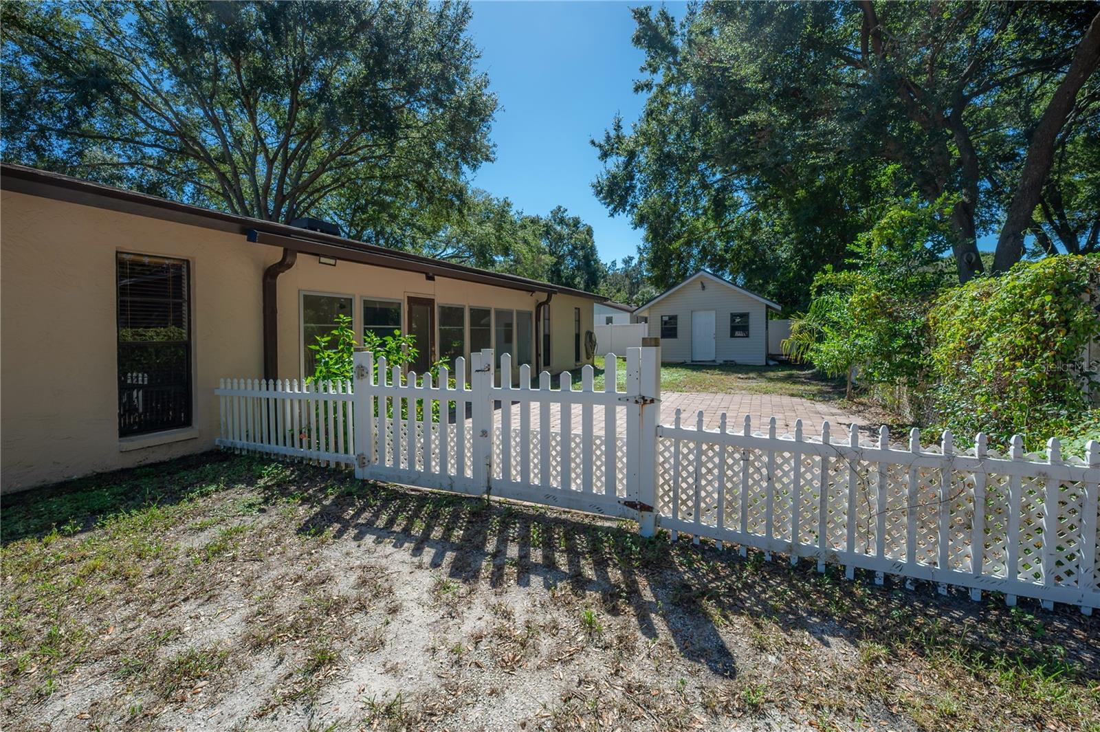 TEMPLE HILLS UNIT 1 - Residential