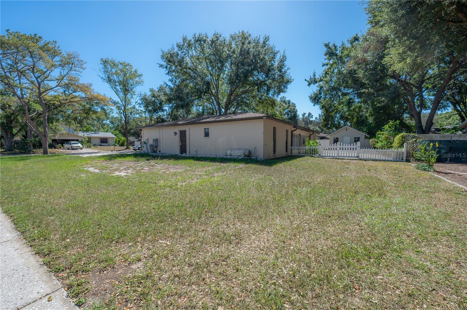 TEMPLE HILLS UNIT 1 - Residential