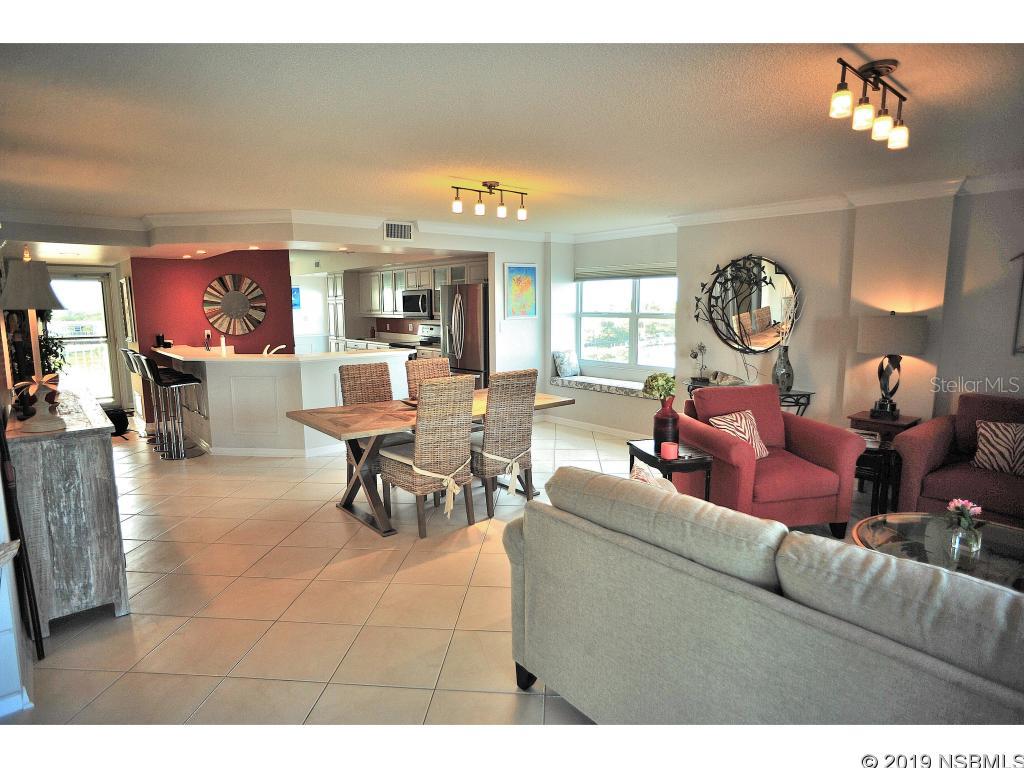 Marina Point Harbor Ph 01 Condo - Residential