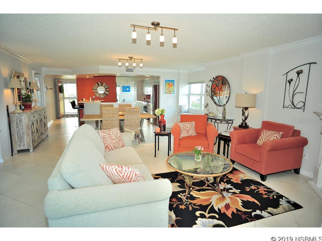 Marina Point Harbor Ph 01 Condo - Residential