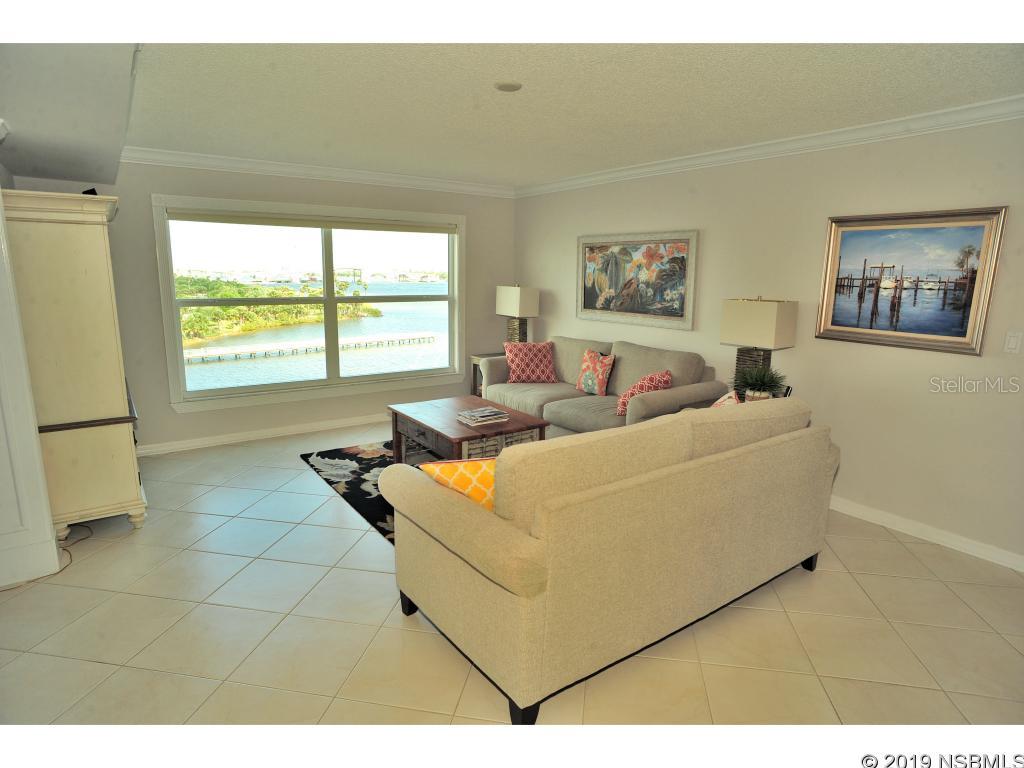 Marina Point Harbor Ph 01 Condo - Residential