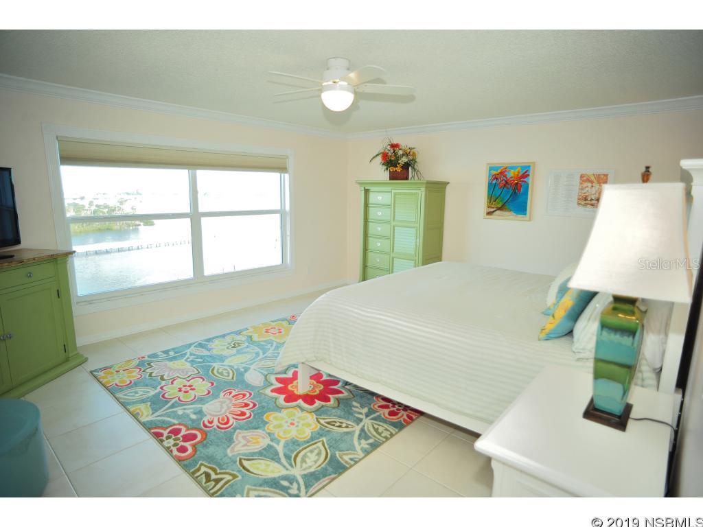 Marina Point Harbor Ph 01 Condo - Residential