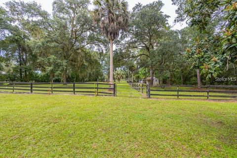 Tiny photo for 3341 SE 45th Street, Ocala, FL 34480 (MLS # OM723600)