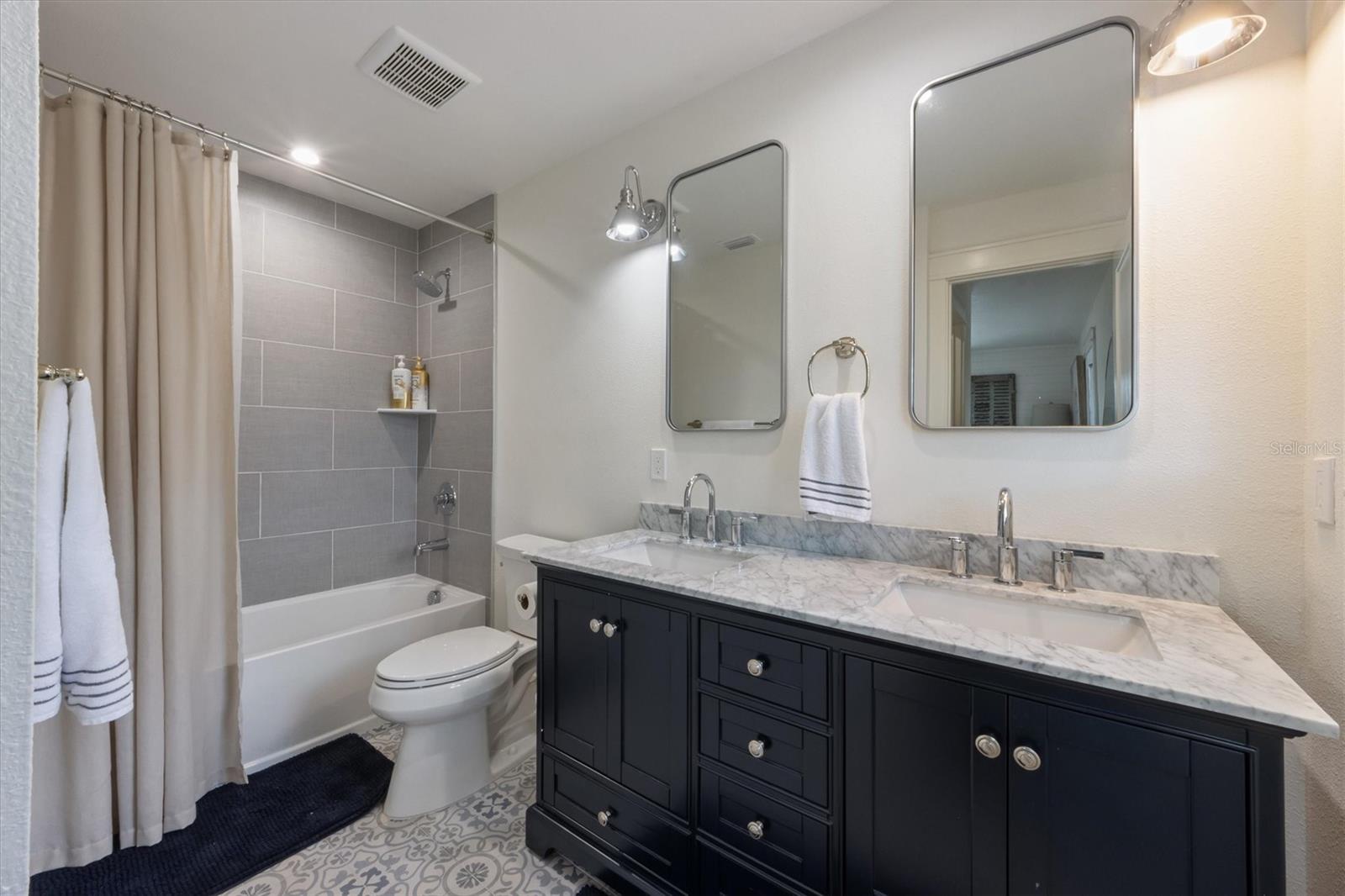 PALM HARBOR - Residential