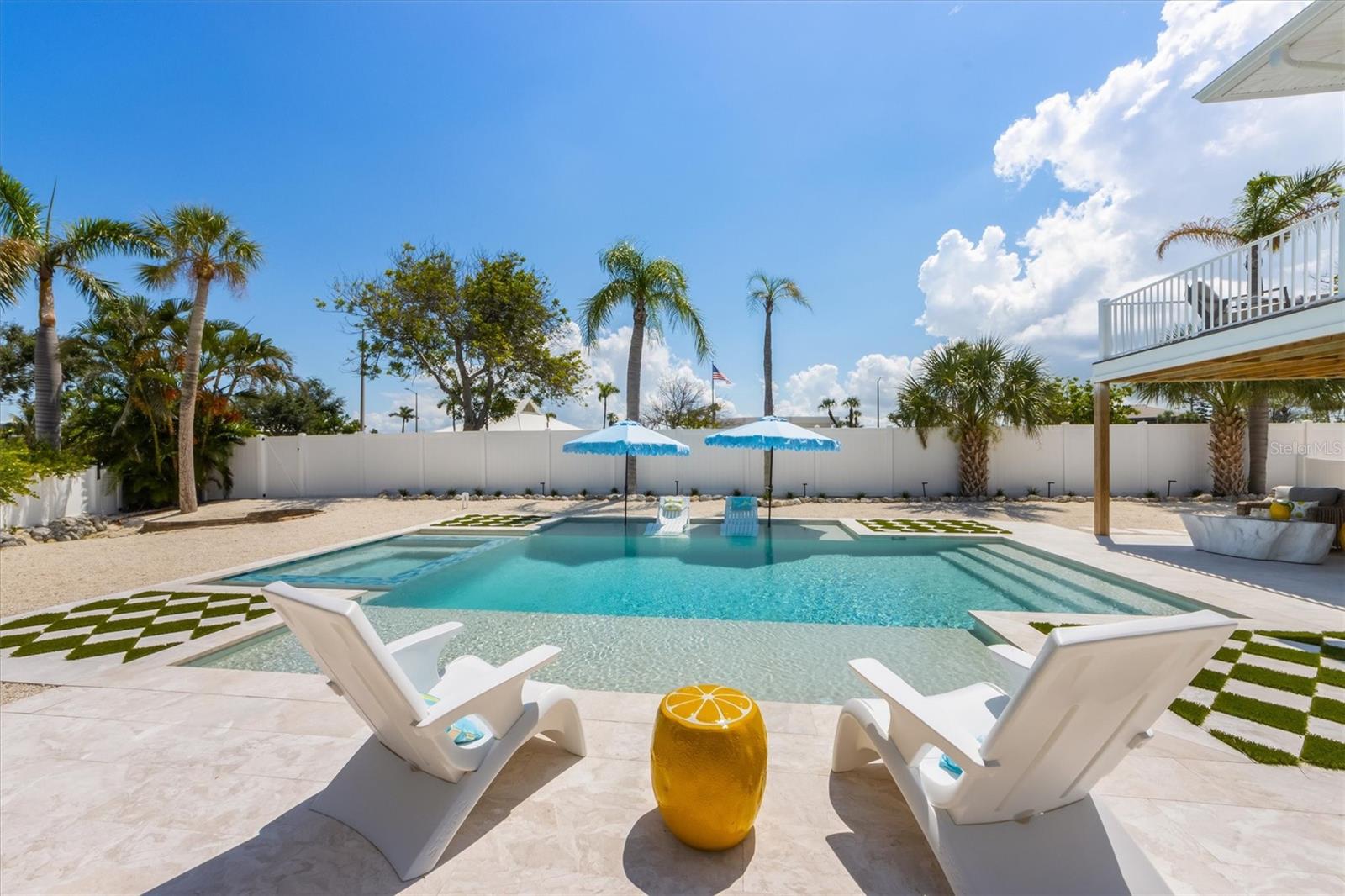 PALM HARBOR - Residential