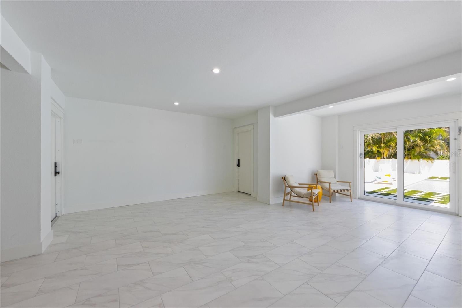 PALM HARBOR - Residential