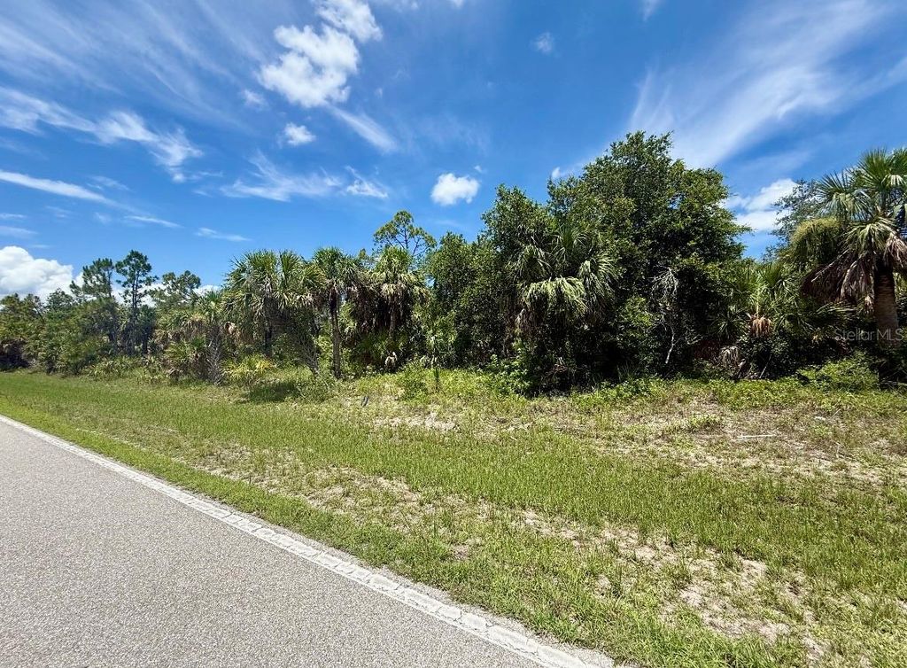 Photo of 3287 Como Street, Port Charlotte, FL 33948 (MLS # C7511295)
