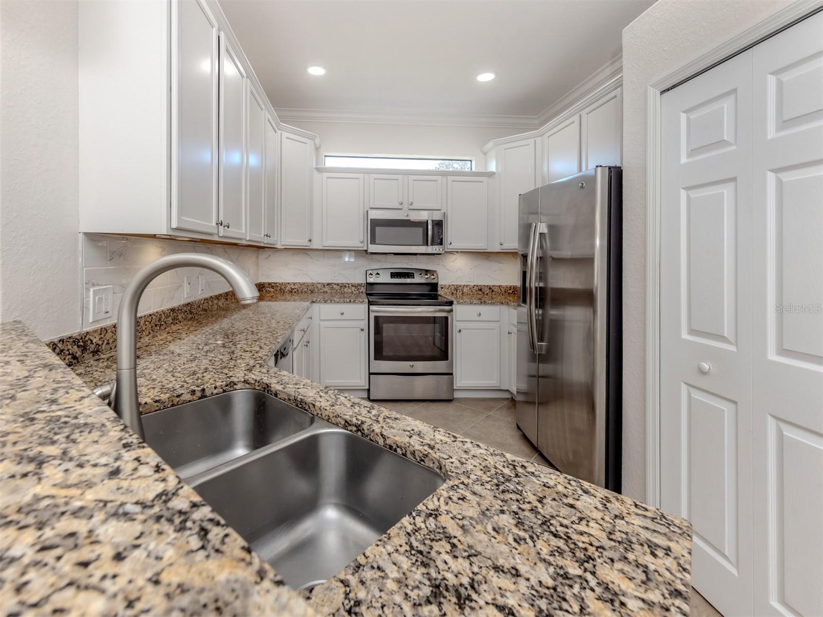 GRAN PARADISO PH 1 - Residential