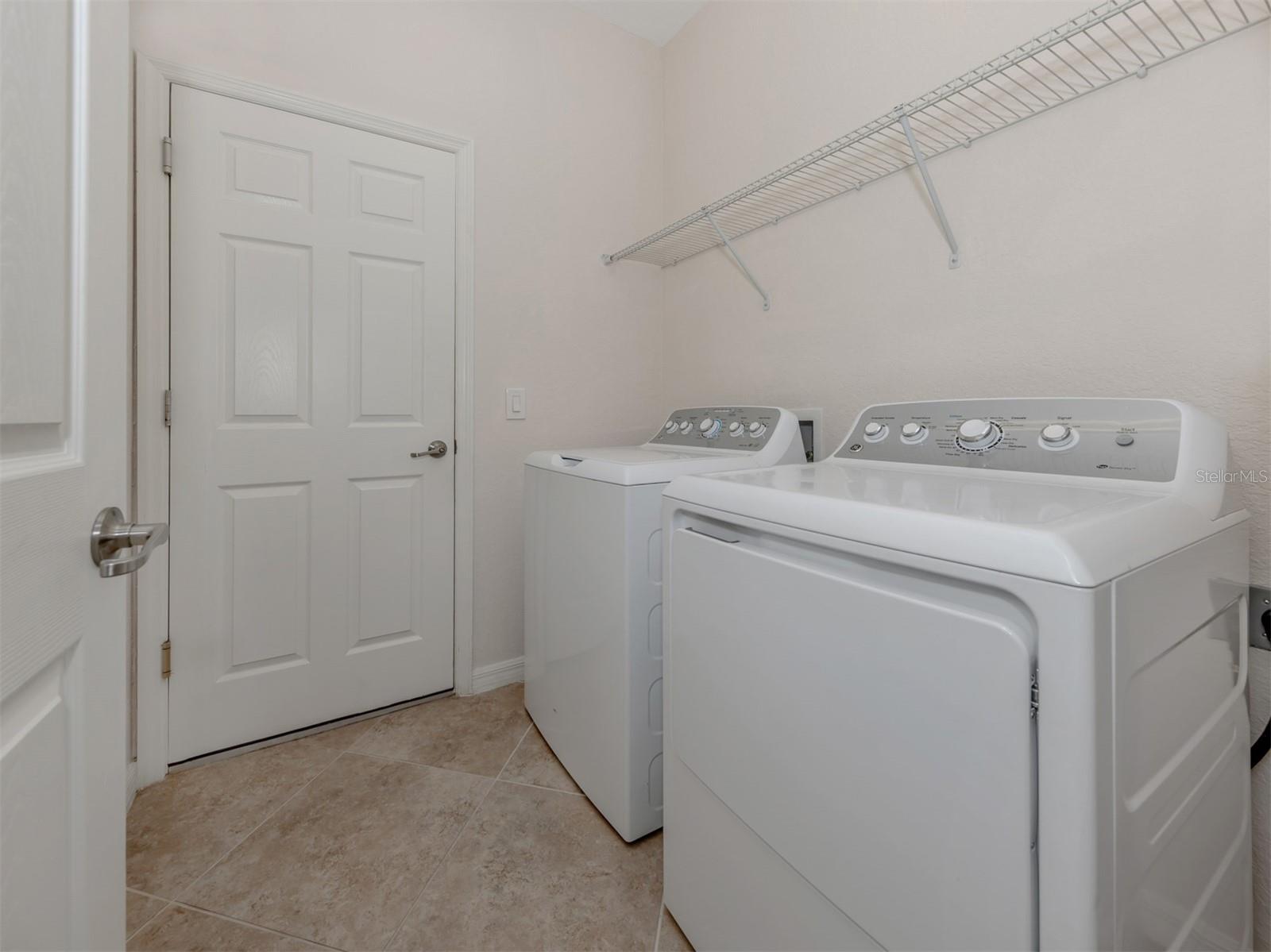 GRAN PARADISO PH 1 - Residential