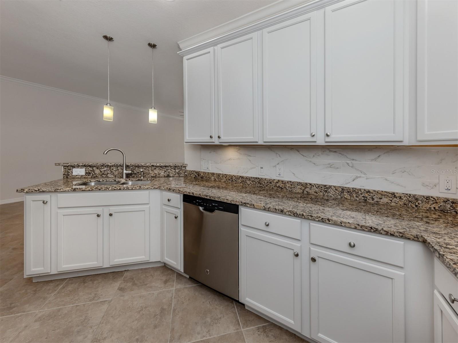 GRAN PARADISO PH 1 - Residential