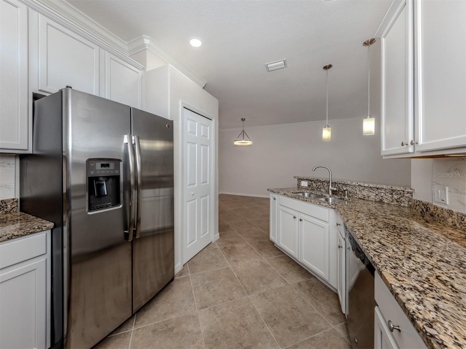 GRAN PARADISO PH 1 - Residential