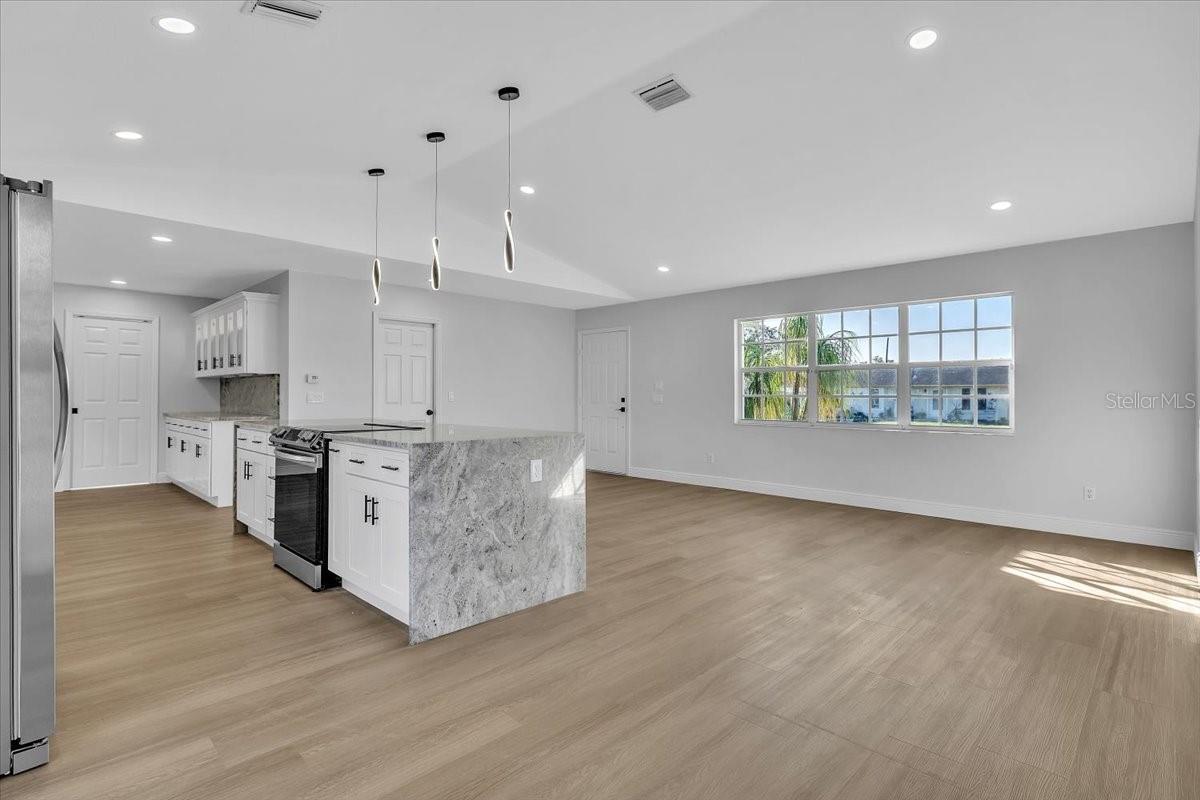 PORT CHARLOTTE SEC 008 - Residential