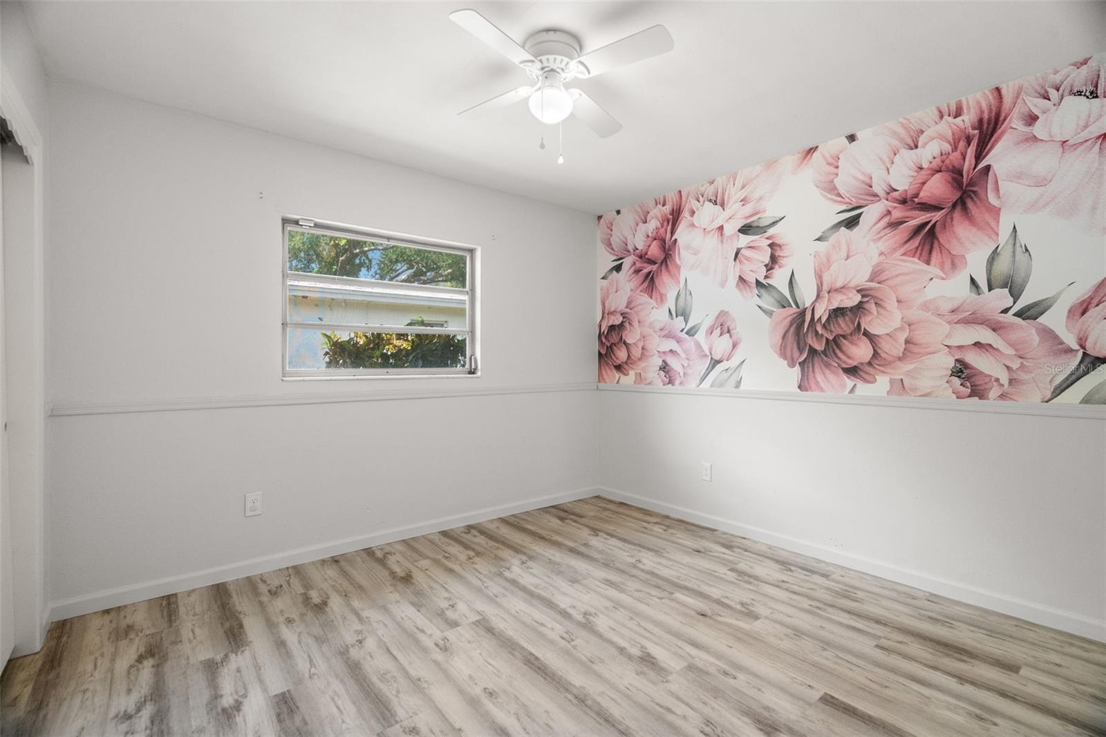 SIRMONS ORANGE BLOSSOM HEIGHTS - Residential