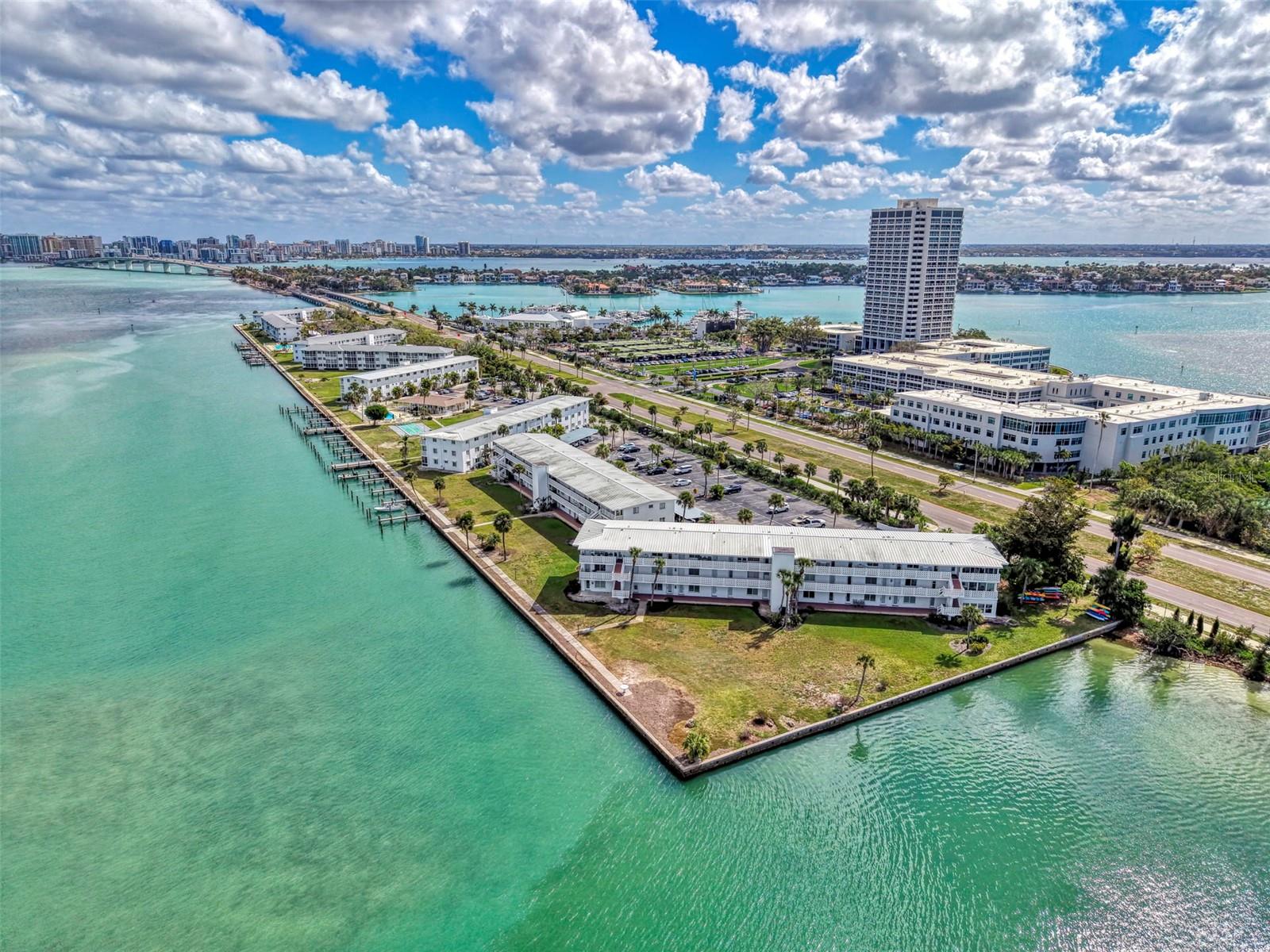 SARASOTA HARBOR - Residential
