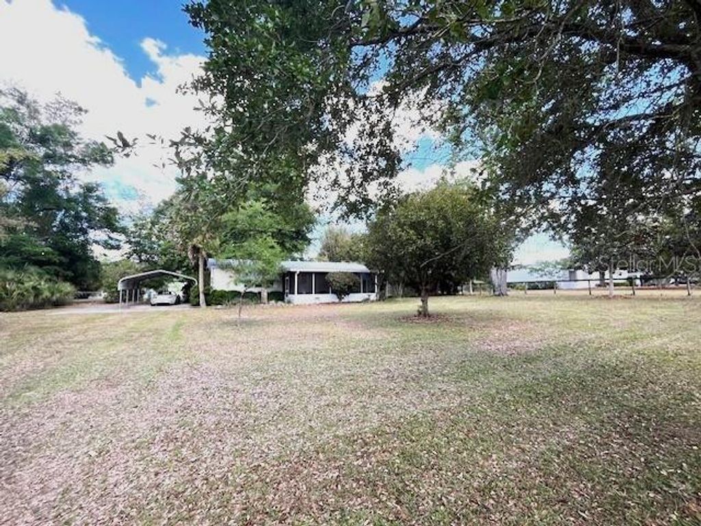 Photo of 1569 NW 109th Avenue, Ocala, FL 34482 (MLS # OM724084)