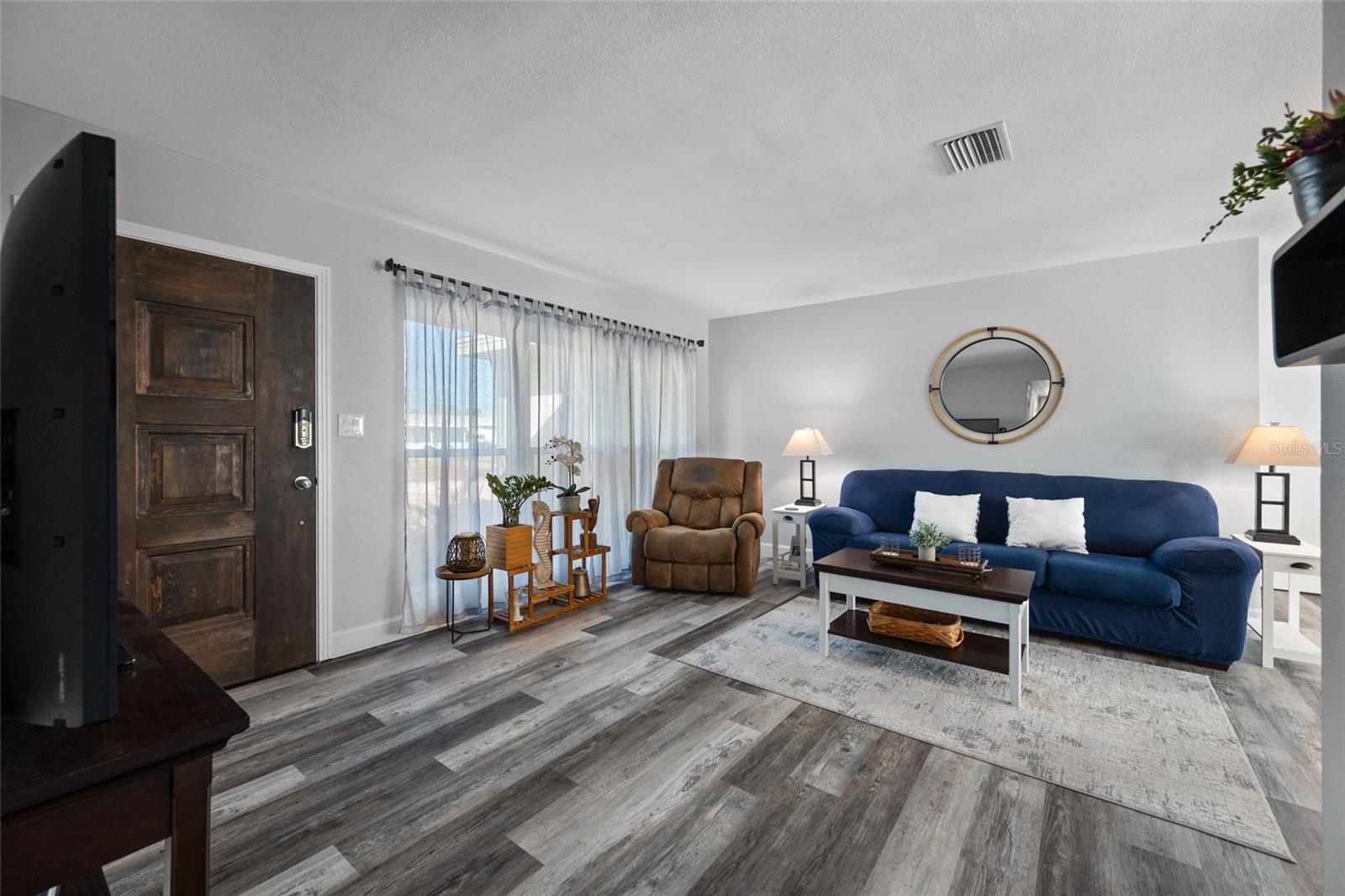 CROSS BAYOU ESTATES - Residential