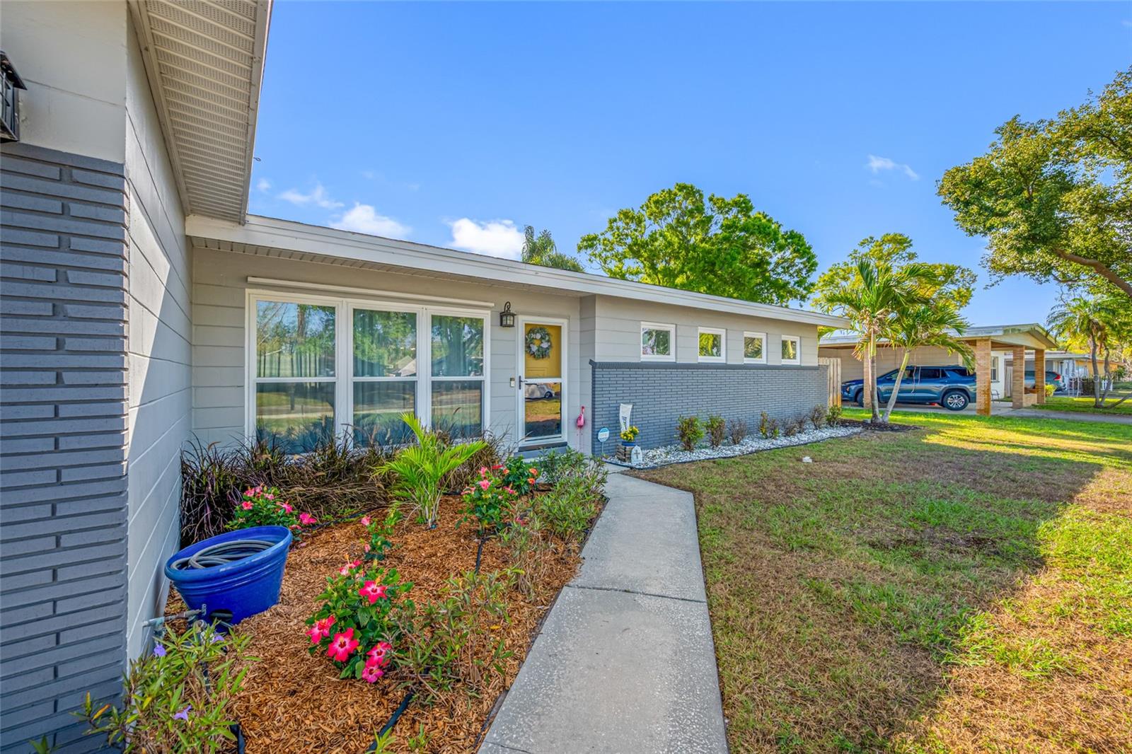 CROSS BAYOU ESTATES - Residential