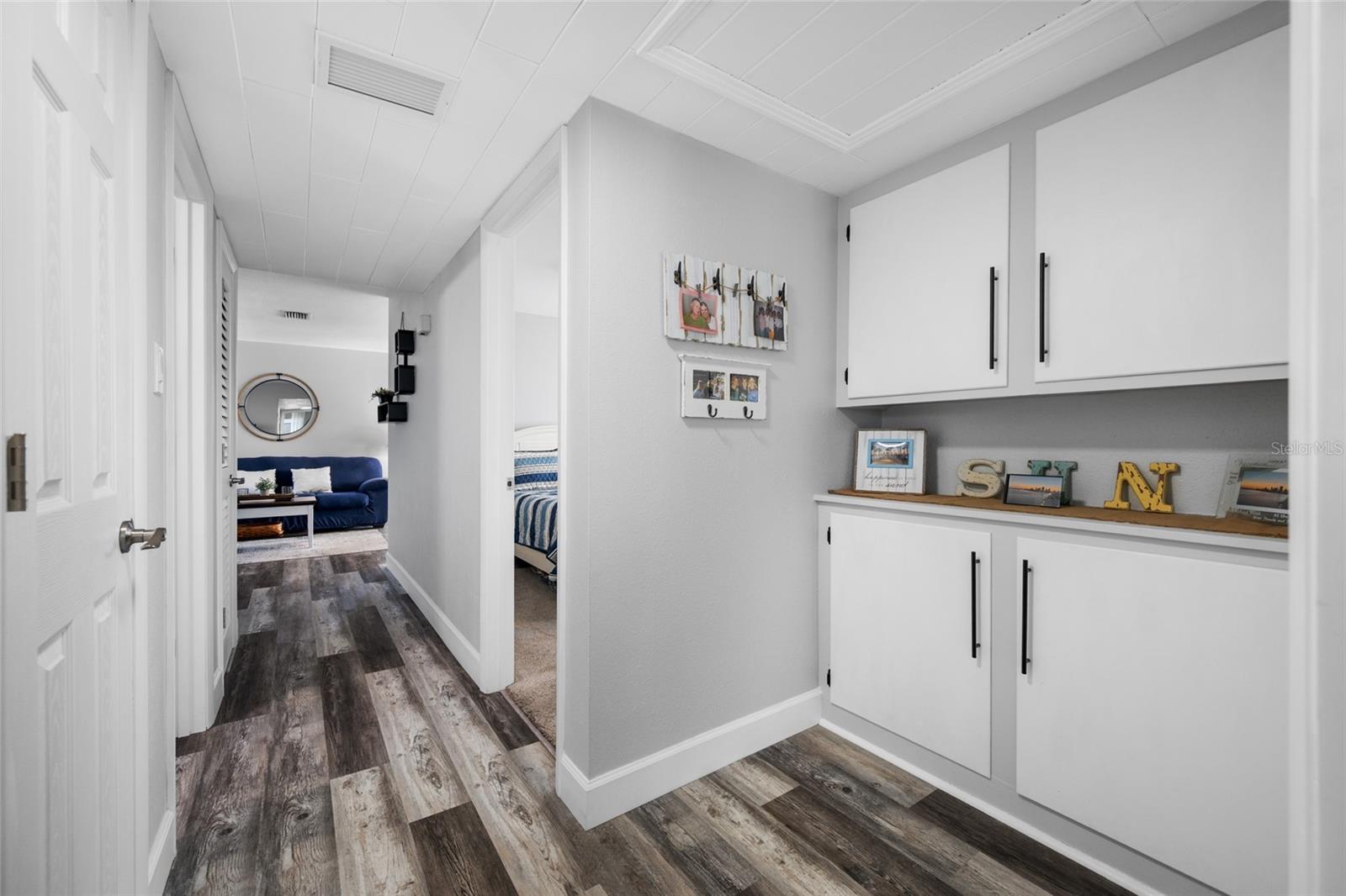 CROSS BAYOU ESTATES - Residential