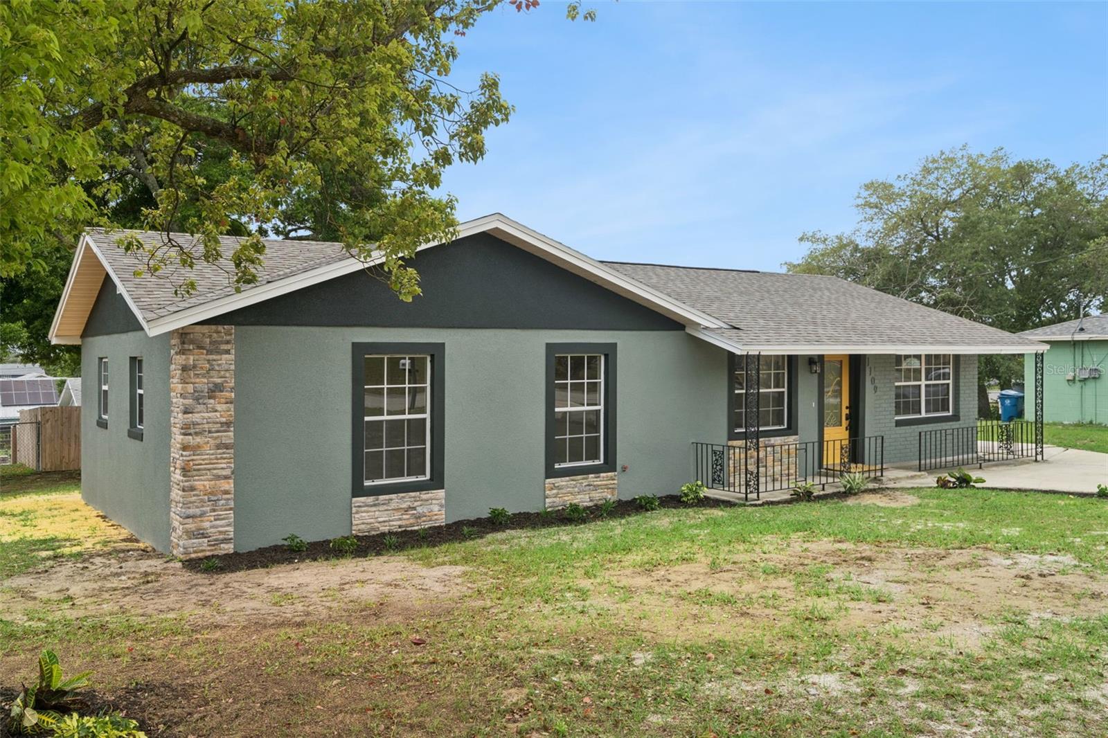 VALENCIA HILLS SUB - Residential