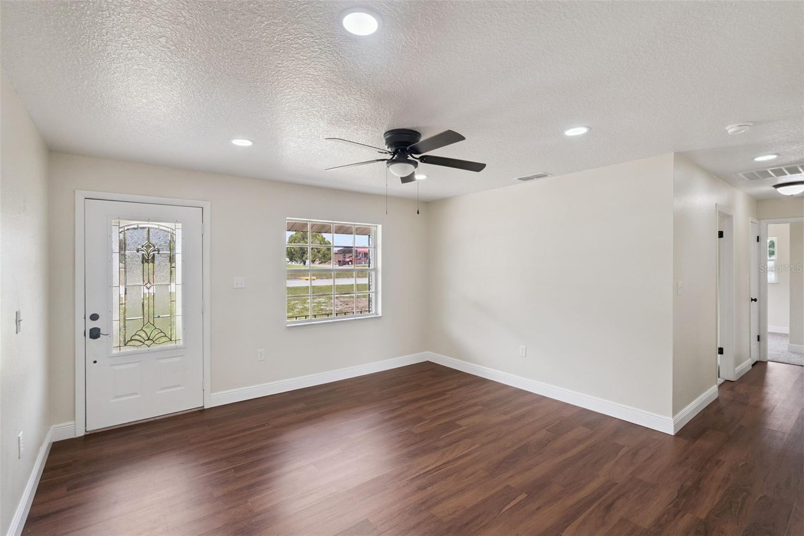 VALENCIA HILLS SUB - Residential