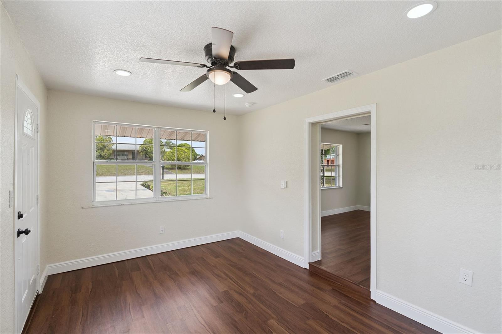 VALENCIA HILLS SUB - Residential