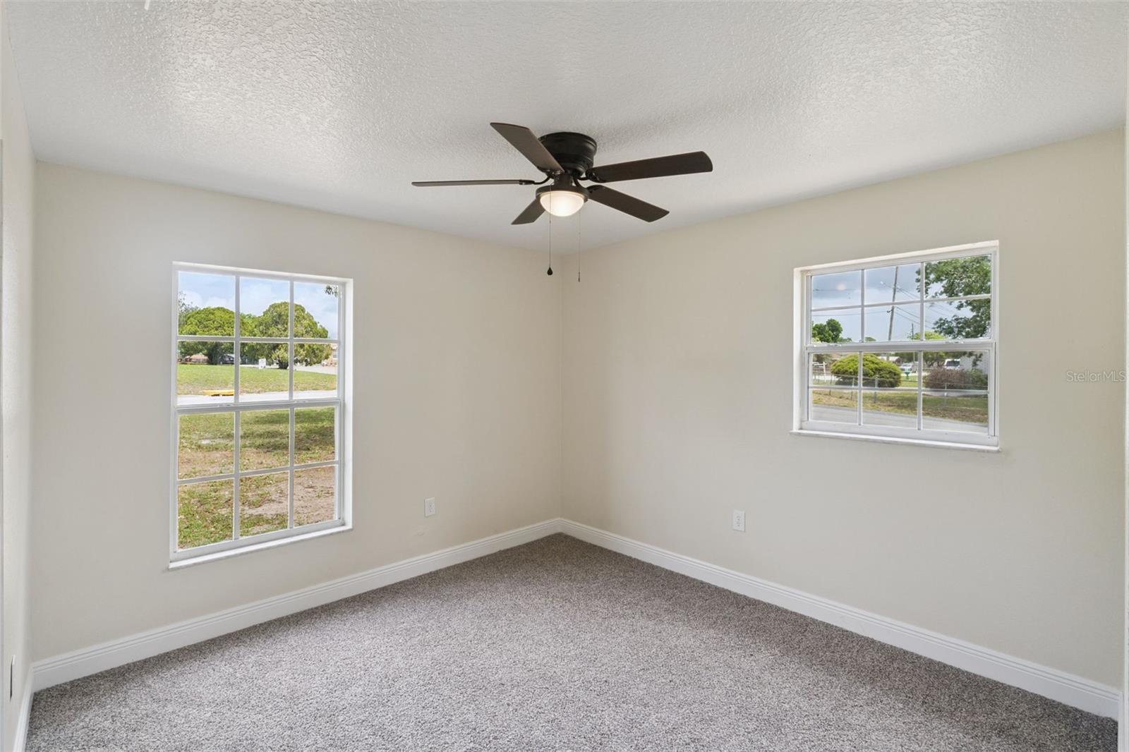 VALENCIA HILLS SUB - Residential