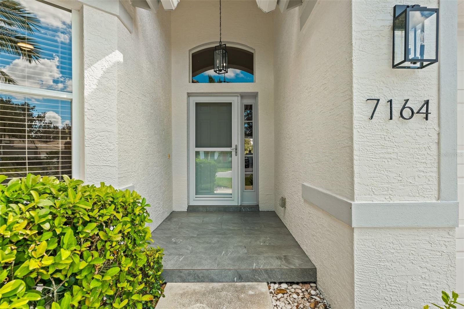 7164 DREWRYS BLUFF, BRADENTON, FL, 34203 2 7164 DREWRYS BLUFF