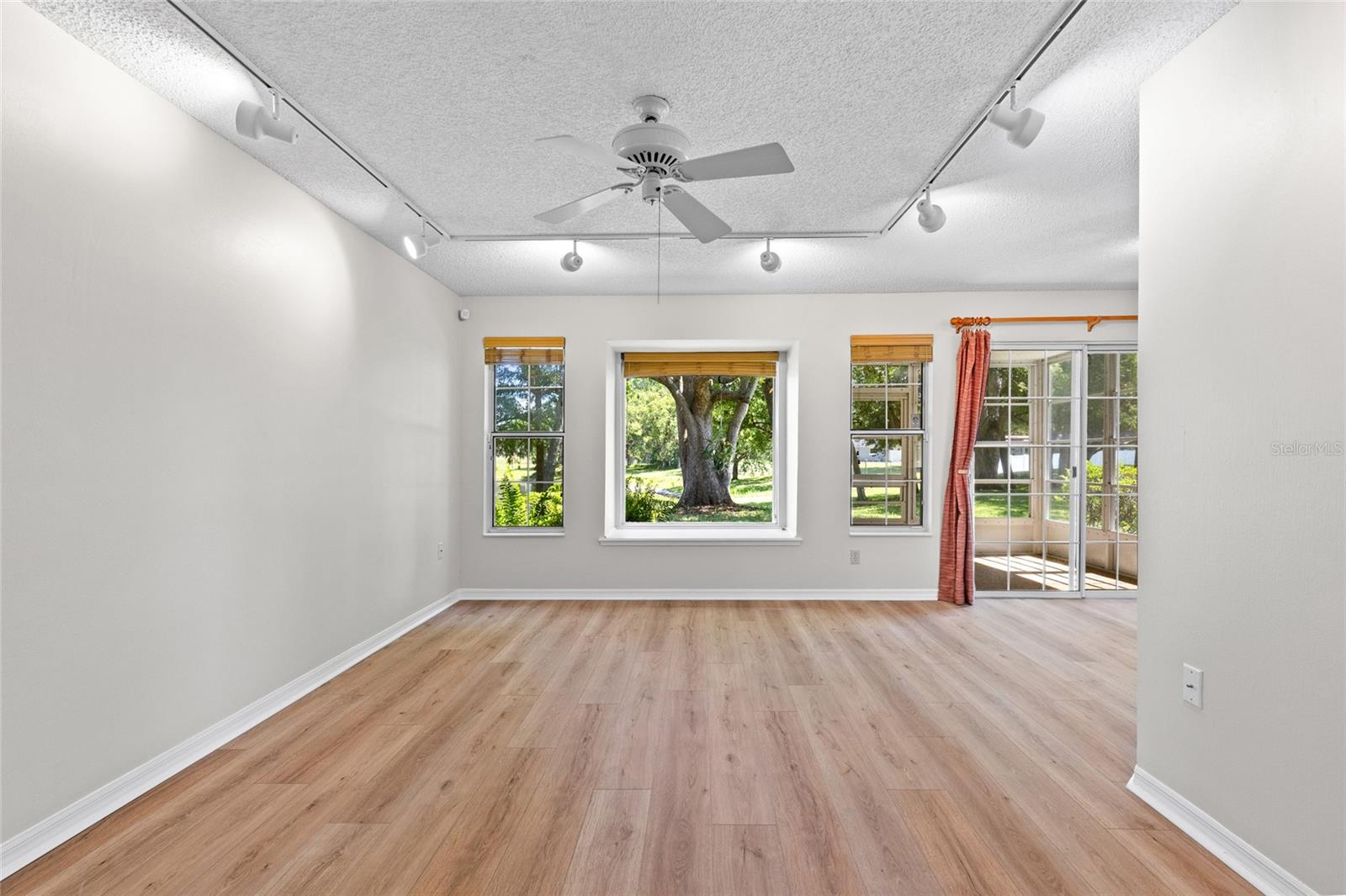 2367 COACH HOUSE BOULEVARD 1308