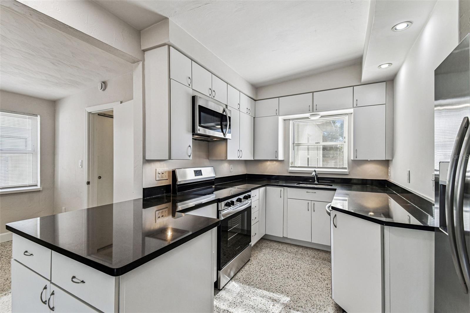 WHITES REP - Residential