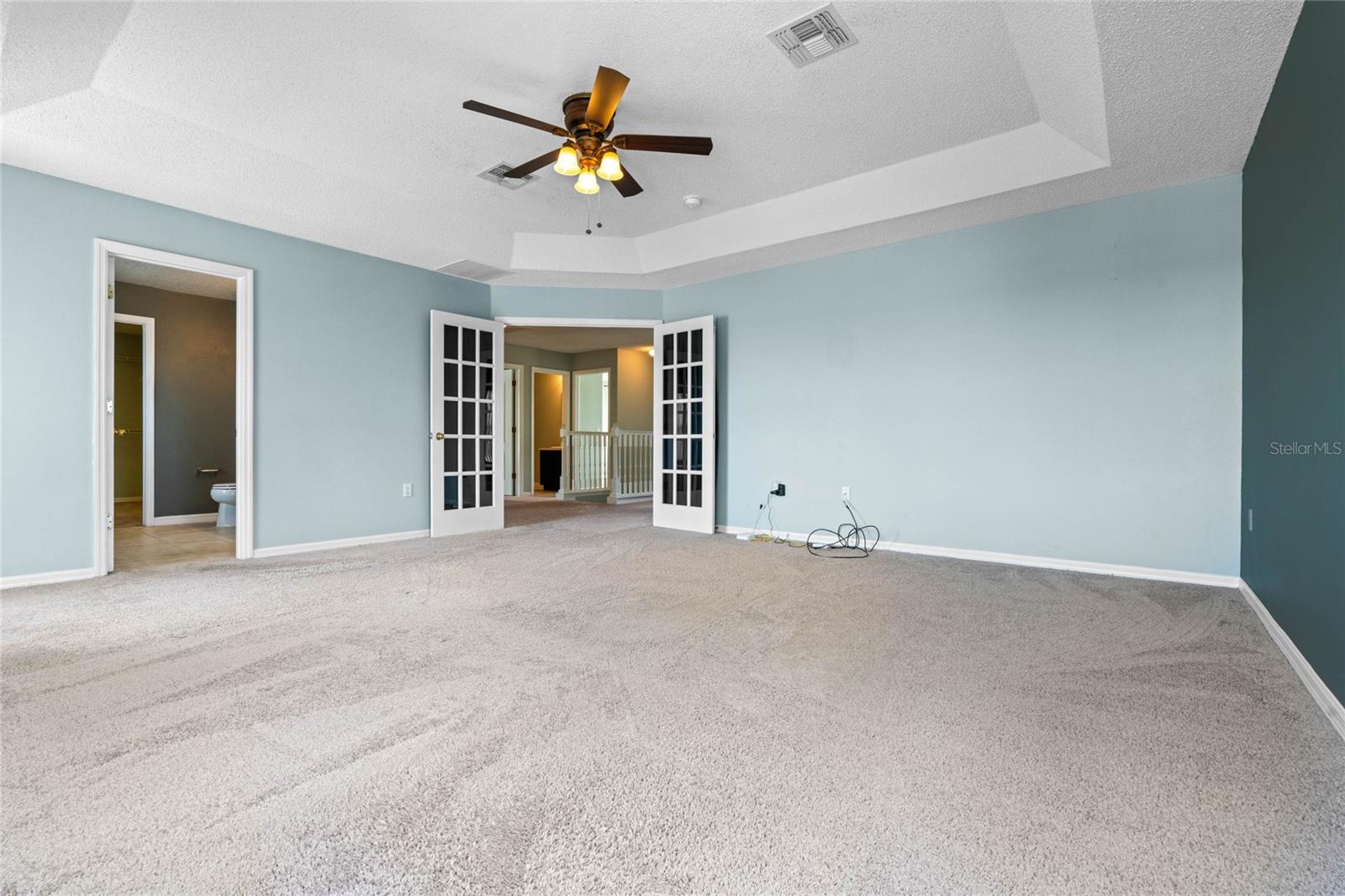 FOUR CORNERS PH 01 - Residential Lease