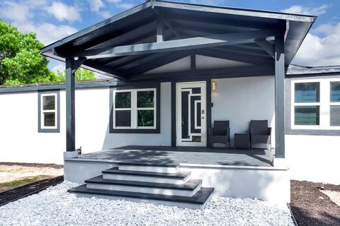 Photo of 5005 Nova Avenue, Saint Cloud, FL 34773 (MLS # S5124821)